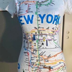 & Other Stories White Graphic Top